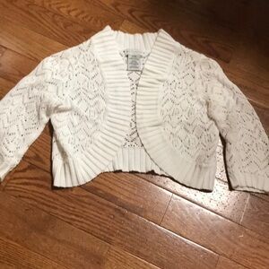 White Stag crochet 3/4 sleeve shrug